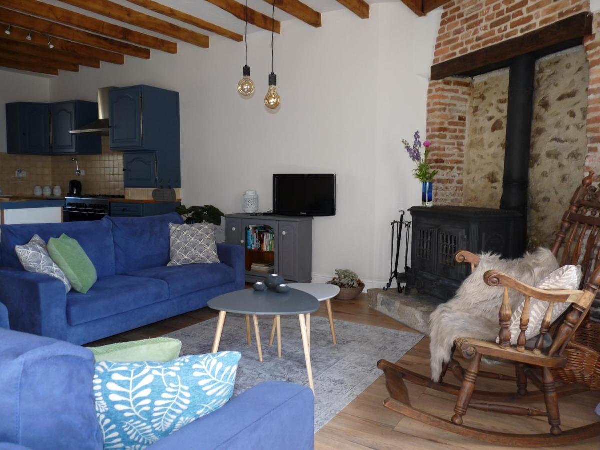 Een Prachtige Gite In Frankrijk Chez Gerard Vieilleville エクステリア 写真