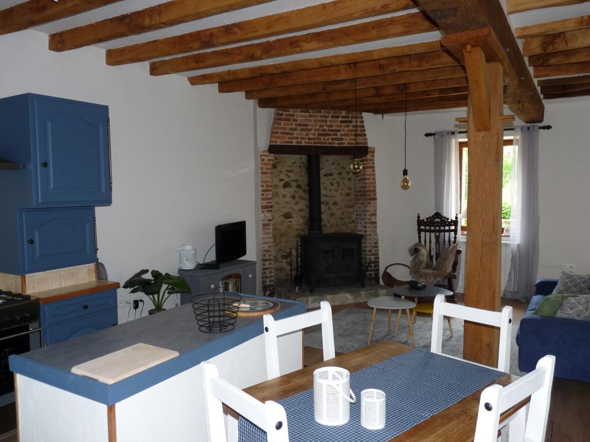 Een Prachtige Gite In Frankrijk Chez Gerard Vieilleville エクステリア 写真